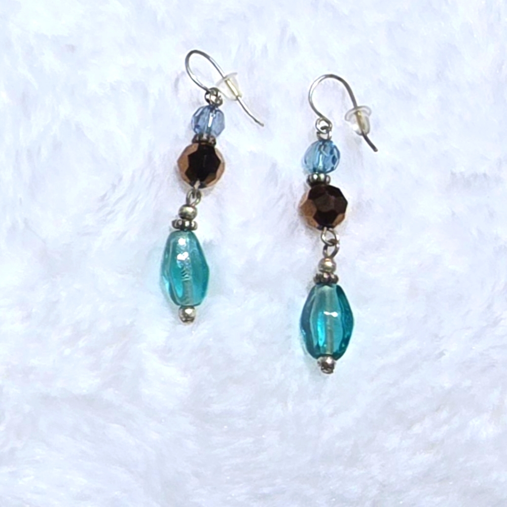 BEADED DROP EARRINGS BLUE